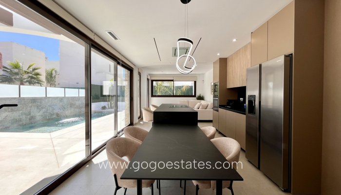 Te koop - Huis - Vrijstaande Villa - Rojales - Rojales Centro