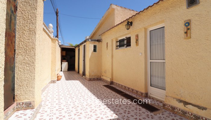 Te koop - Huis - Vrijstaande Villa - Rojales - Ciudad Quesada