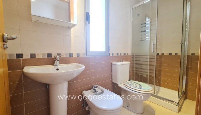 Te koop - Appartement - Appartement op de middelste verdieping - Pinoso - Pinoso Centro