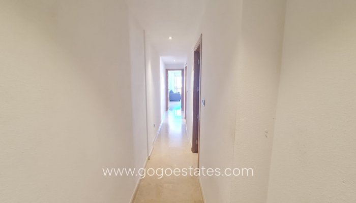 Te koop - Appartement - Appartement op de middelste verdieping - Pinoso - Pinoso Centro