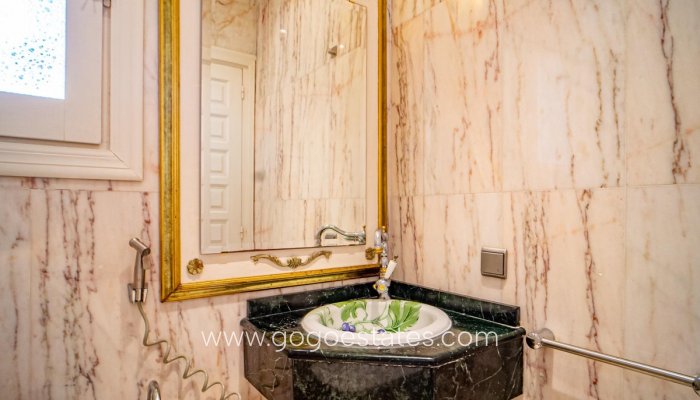 Te koop - Huis - Vrijstaande Villa - Benissa - Benissa Centro