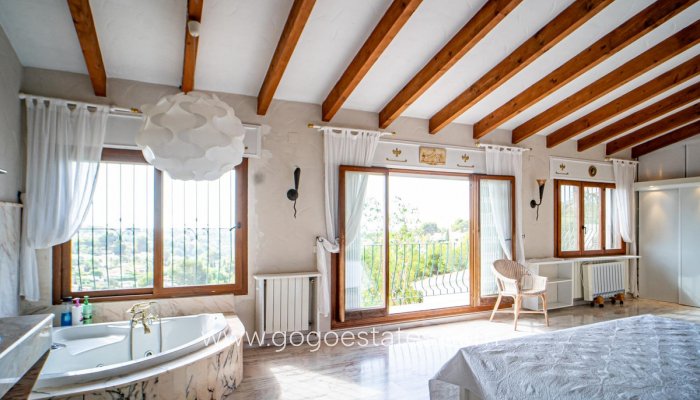 Te koop - Huis - Vrijstaande Villa - Benissa - Benissa Centro