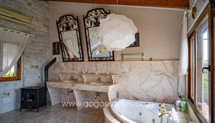 Te koop - Huis - Vrijstaande Villa - Benissa - Benissa Centro