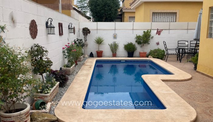 Te koop - Huis - Vrijstaande Villa - Algorfa - Algorfa Centro