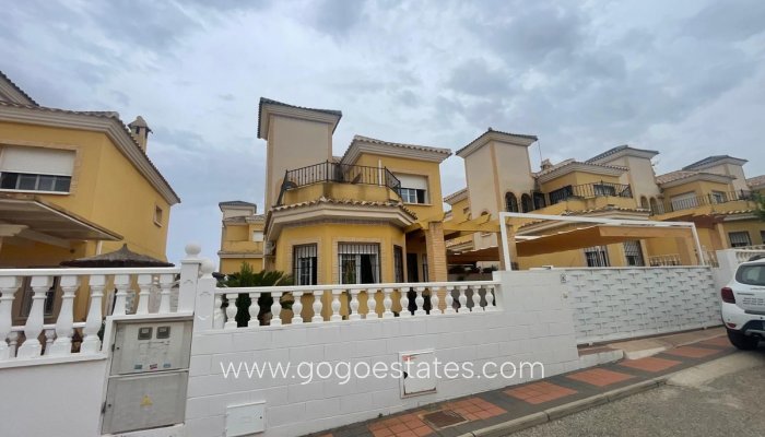 Te koop - Huis - Vrijstaande Villa - Algorfa - Algorfa Centro