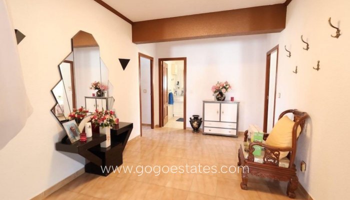Te koop - Huis - Vrijstaande Villa - Torrevieja - Torrevieja Centro