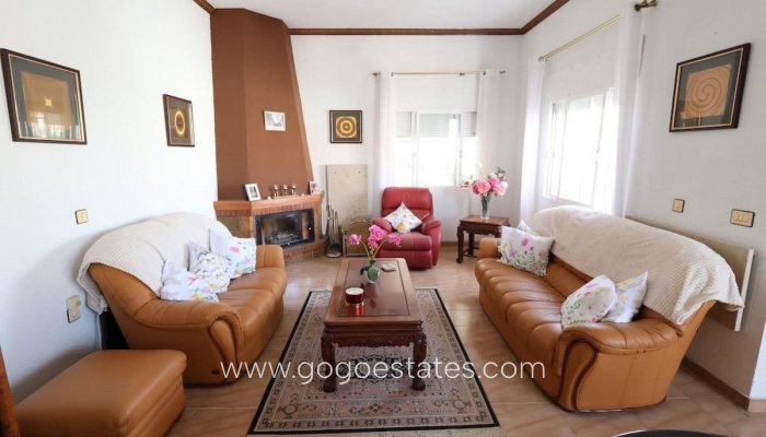 Te koop - Huis - Vrijstaande Villa - Torrevieja - Torrevieja Centro