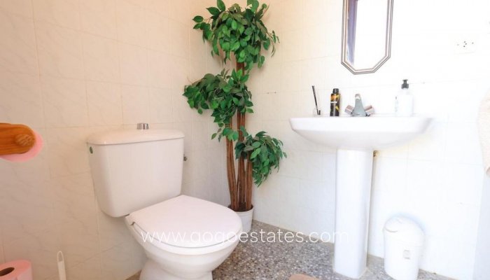 Te koop - Huis - Vrijstaande Villa - Torrevieja - Torrevieja Centro