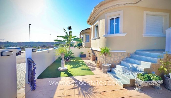 Te koop - Huis - Vrijstaande Villa - San Miguel De Salinas - San Miguel de Salinas Centro
