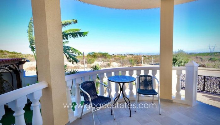 Te koop - Huis - Vrijstaande Villa - San Miguel De Salinas - San Miguel de Salinas Centro