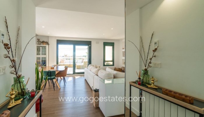 Te koop - Appartement - Appartement op de bovenste verdieping - Orihuela - Lomas De Campoamor