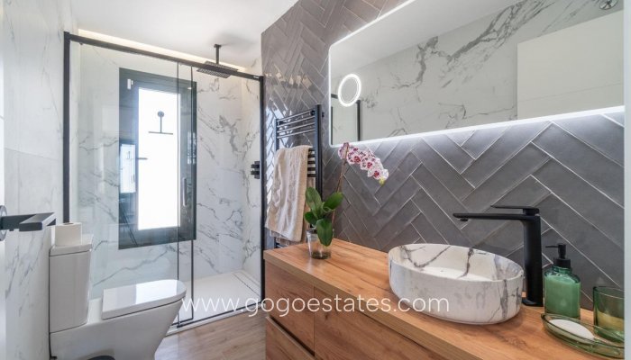 Te koop - Appartement - Appartement op de bovenste verdieping - Orihuela - Lomas De Campoamor