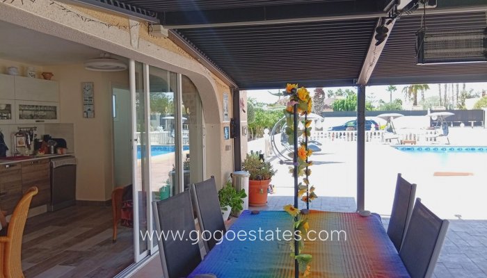 Te koop - Huis - Vrijstaande Villa - Catral - Catral Centro