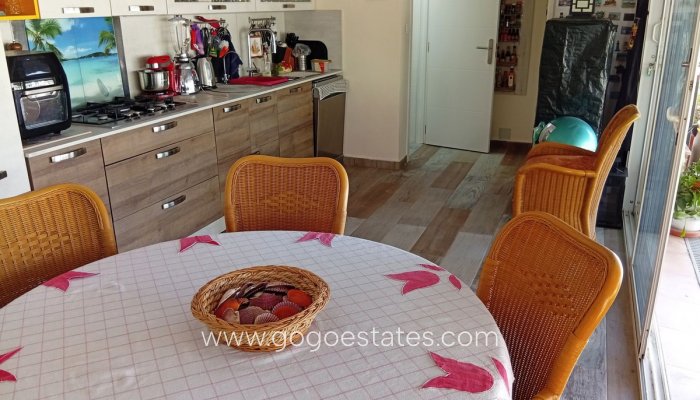 Te koop - Huis - Vrijstaande Villa - Catral - Catral Centro