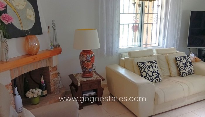 Te koop - Huis - Vrijstaande Villa - Catral - Catral Centro