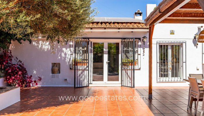 Te koop - Huis - Vrijstaande Villa - Benissa - Benissa Centro