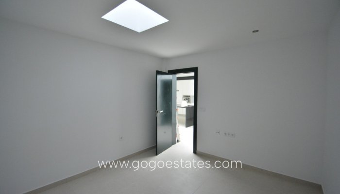 Te koop - Huis - Vrijstaande Villa - Los Montesinos - Los Montesinos Centro