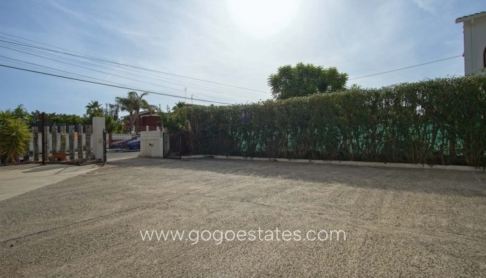 Te koop - Huis - Vrijstaande Villa - Dénia - Denia Centro