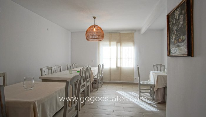 Te koop - Huis - Vrijstaande Villa - Dénia - Denia Centro