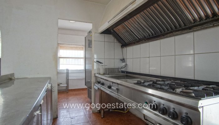 Te koop - Huis - Vrijstaande Villa - Dénia - Denia Centro