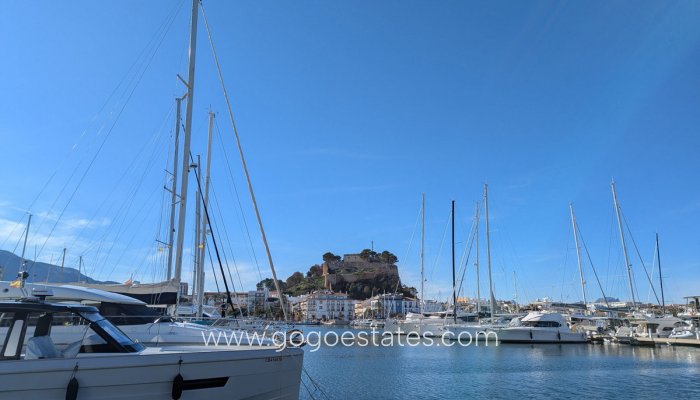 Te koop - Huis - Vrijstaande Villa - Dénia - Denia Centro