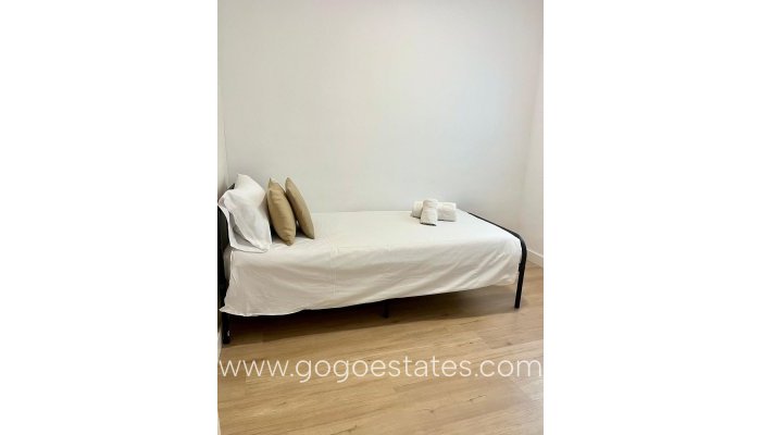 Te koop - Appartement - Appartement op de middelste verdieping - Alicante - Alicante Centro