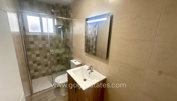 Te koop - Appartement - Appartement op de middelste verdieping - Alicante - Alicante Centro