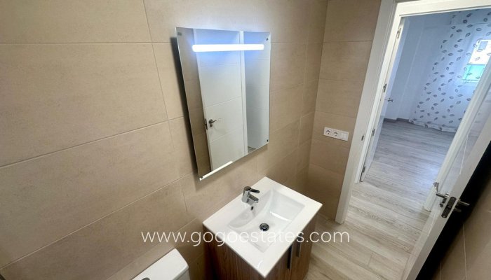 Te koop - Appartement - Appartement op de middelste verdieping - Alicante - Alicante Centro