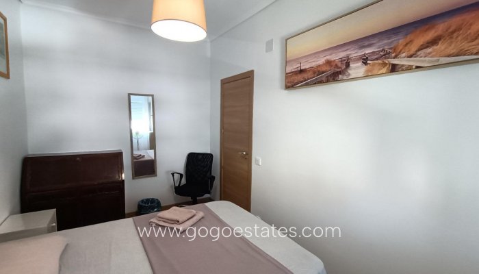 Te koop - Appartement - Appartement op de middelste verdieping - Alicante - Alicante Centro