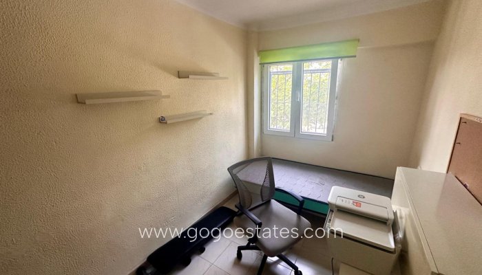 Te koop - Appartement - Appartement op de middelste verdieping - Alicante - Alicante Centro