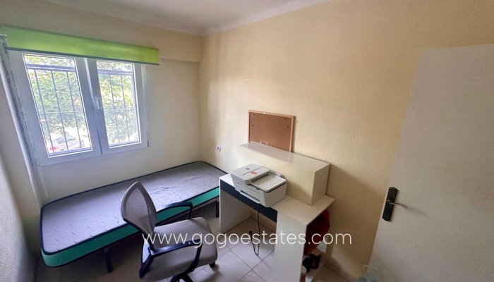 Te koop - Appartement - Appartement op de middelste verdieping - Alicante - Alicante Centro