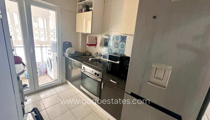 Te koop - Appartement - Appartement op de middelste verdieping - Alicante - Alicante Centro