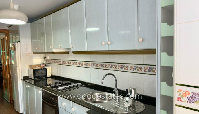 Te koop - Appartement - Appartement op de middelste verdieping - Alicante - Alicante Centro