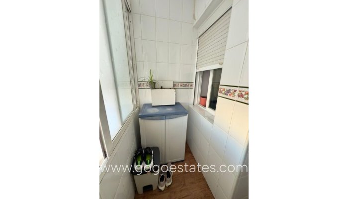 Te koop - Appartement - Appartement op de middelste verdieping - Alicante - Alicante Centro