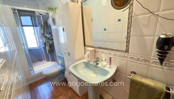 Te koop - Appartement - Appartement op de middelste verdieping - Alicante - Alicante Centro