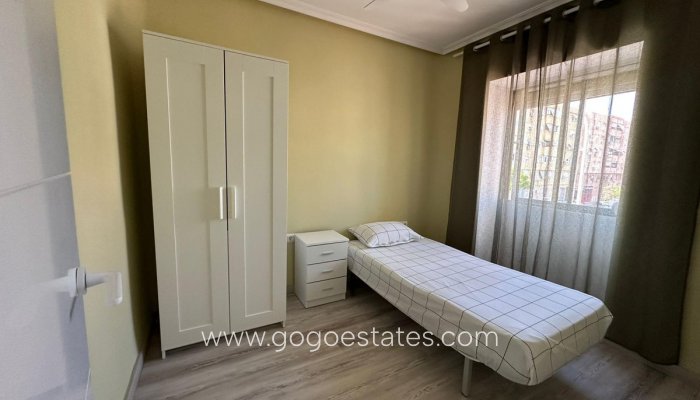 Te koop - Appartement - Appartement op de middelste verdieping - Alicante - Alicante Centro