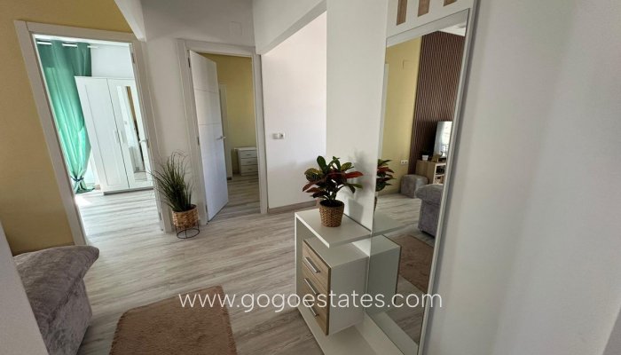 Te koop - Appartement - Appartement op de middelste verdieping - Alicante - Alicante Centro