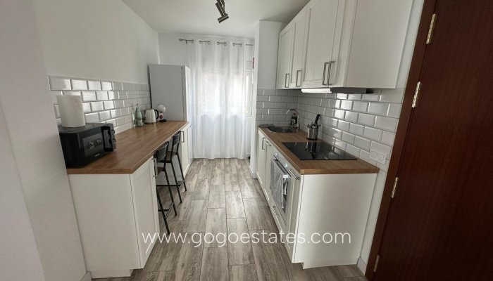 Te koop - Appartement - Appartement op de middelste verdieping - Alicante - Alicante Centro