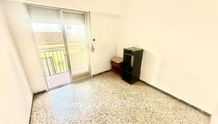 Te koop - Appartement - Appartement op de middelste verdieping - Alicante - Alicante Centro