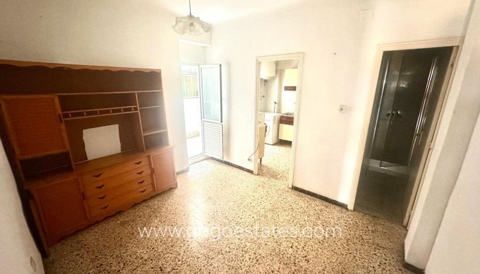 Te koop - Appartement - Appartement op de middelste verdieping - Alicante - Alicante Centro