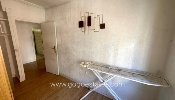 Te koop - Appartement - Appartement op de middelste verdieping - Alicante - Alicante Centro