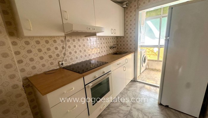 Te koop - Appartement - Appartement op de middelste verdieping - Alicante - Alicante Centro