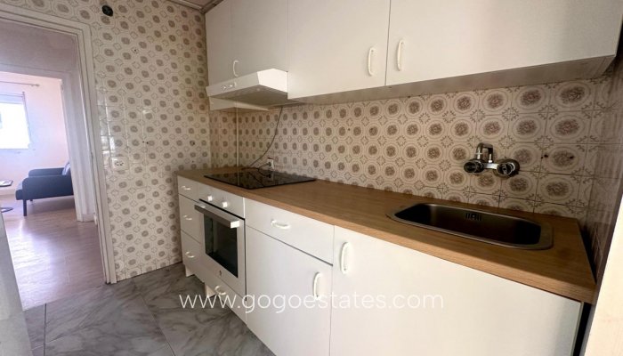 Te koop - Appartement - Appartement op de middelste verdieping - Alicante - Alicante Centro