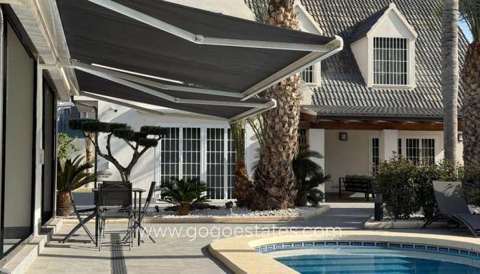 Te koop - Huis - Bungalow - Alicante - Alicante Centro