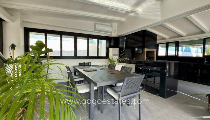 Te koop - Huis - Bungalow - Alicante - Alicante Centro