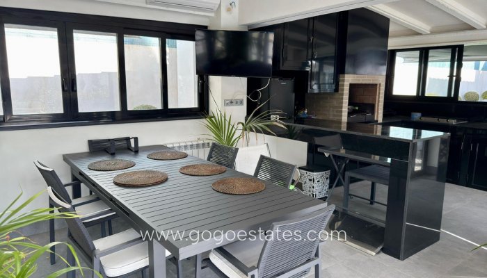 Te koop - Huis - Bungalow - Alicante - Alicante Centro