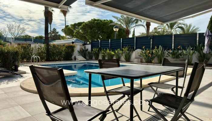 Te koop - Huis - Bungalow - Alicante - Alicante Centro