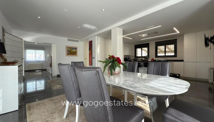 Te koop - Huis - Bungalow - Alicante - Alicante Centro