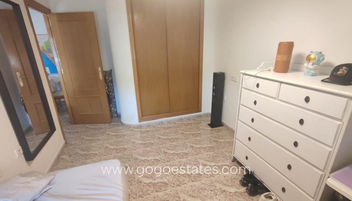 Te koop - Appartement - Appartement op de middelste verdieping - Torrevieja - Torrevieja Centro