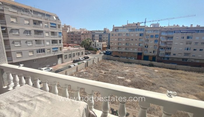 Te koop - Appartement - Appartement op de middelste verdieping - Torrevieja - Torrevieja Centro